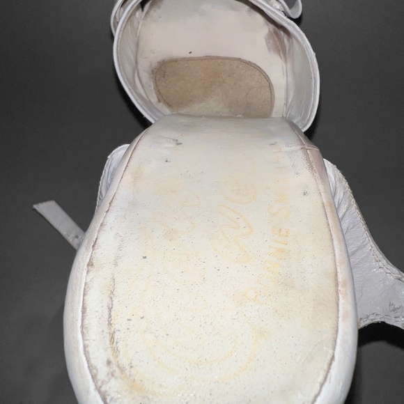 70s Hand Painted White Platform Sandals - Picture 9 of 15